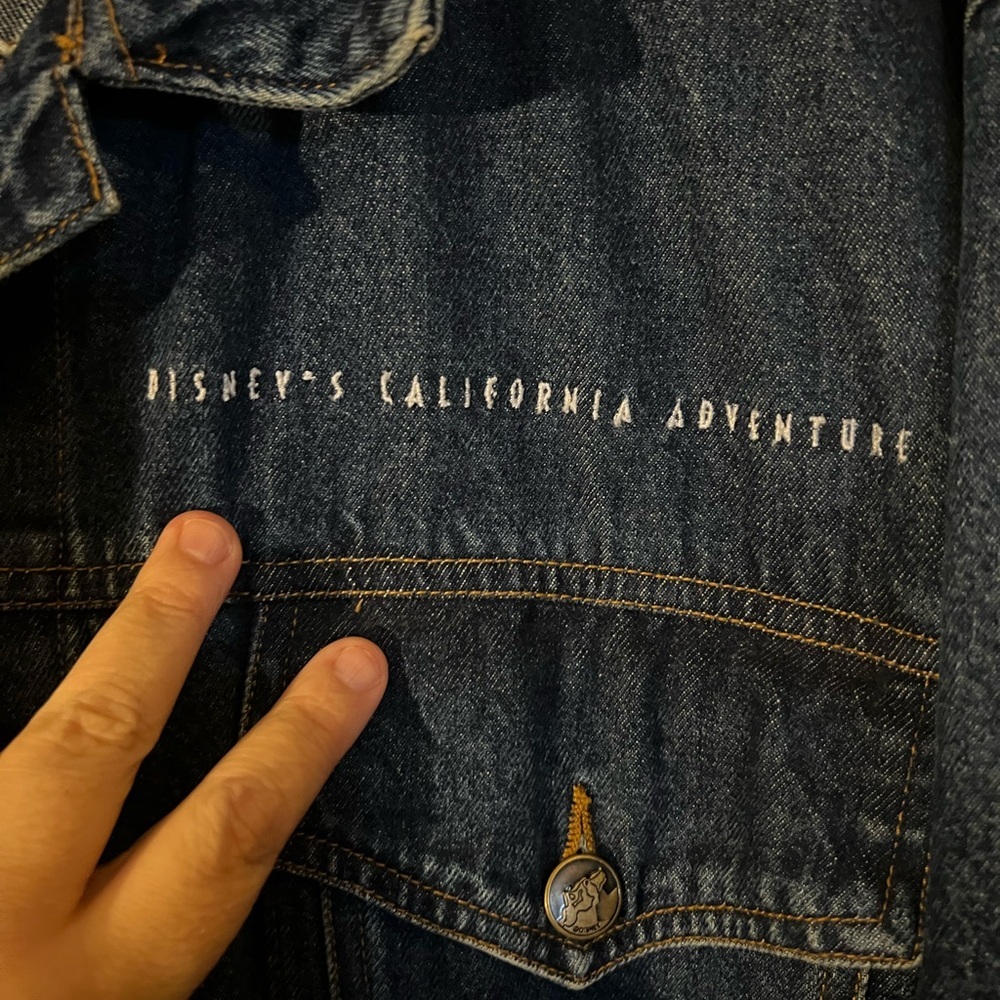 Vintage Disneyland Resort XL Denim Jacket with Lights - Picture 8 of 10